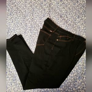 Size 10 1822 Women's Jeans
